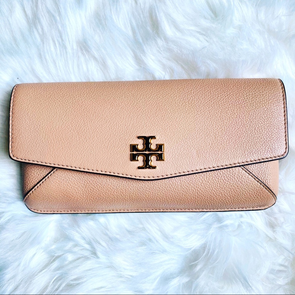 Tory Burch Sand Kira Envelope Clutch - Picture 3 of 7